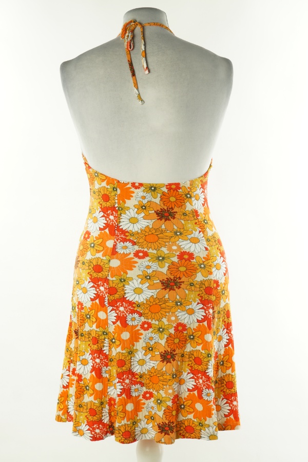 Sukienka pomarańczowa w kwiatki na szyję - BERSHKA zdjęcie 2
