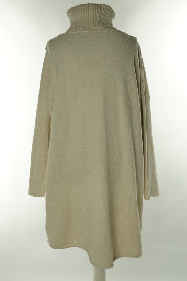 Ponczo sweterkowe beżowe - BRAK METKI Z NAZWĄ PRODUCENTA zdjęcie 2