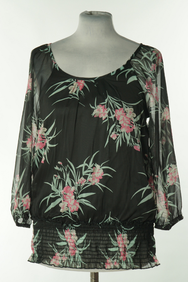 Bluzka z marszczeniem czarna w kwiatowy wzór - VERO MODA zdjęcie 1
