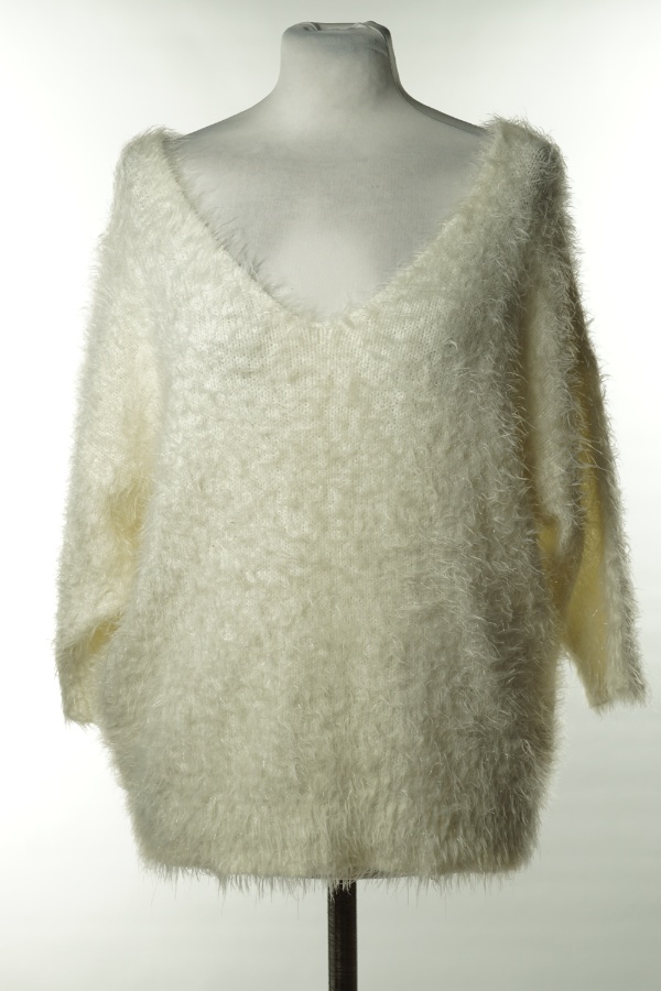 Sweter włochaty biały - F&F zdjęcie 1