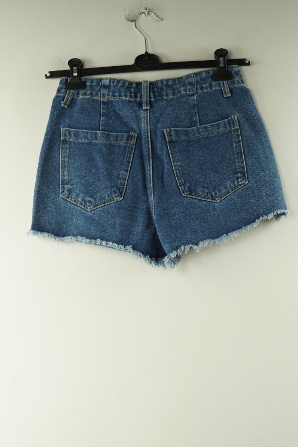 Krótkie spodenki niebieskie jeansowe z dużymi kieszeniami - FOREVER 21 zdjęcie 2