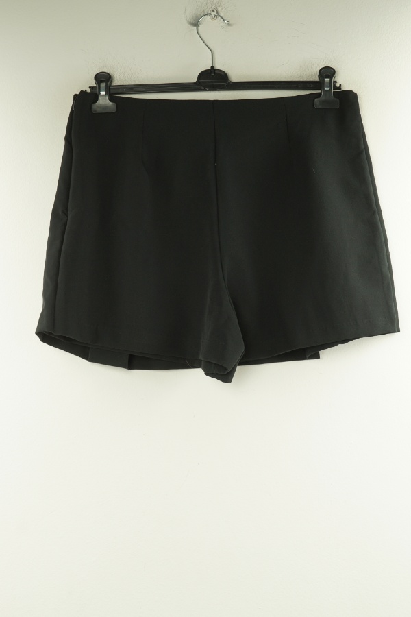 Spódnico-spodenki czarne materiałowe - NEW LOOK zdjęcie 2