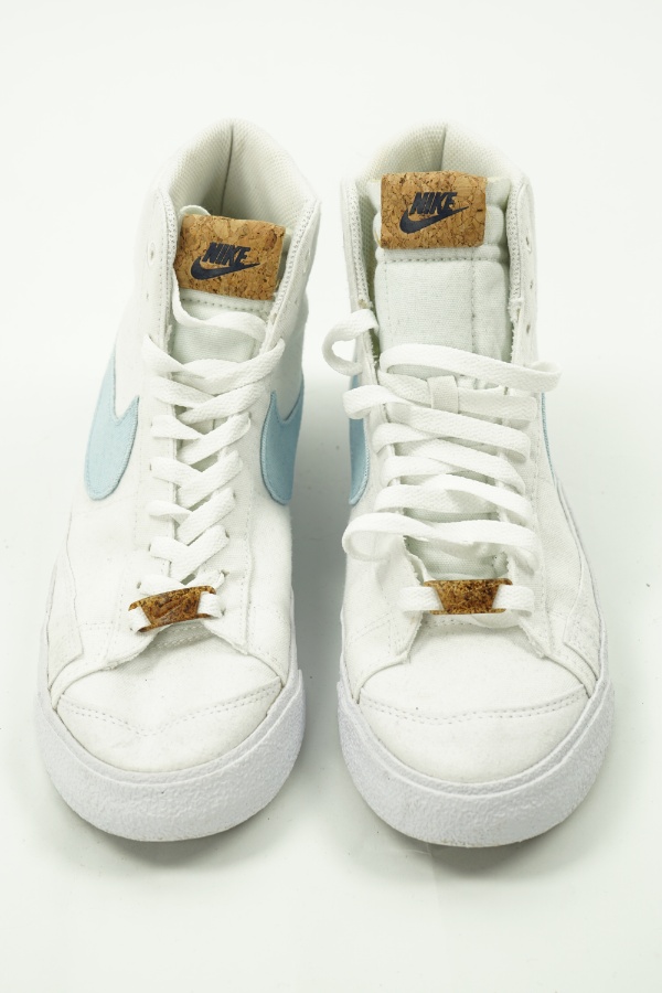 Buty biało-niebieskie NIKE - NIKE zdjęcie 2