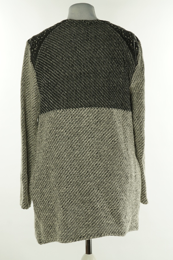 Narzutka sweterkowa biało-czarna - PROMOD zdjęcie 2