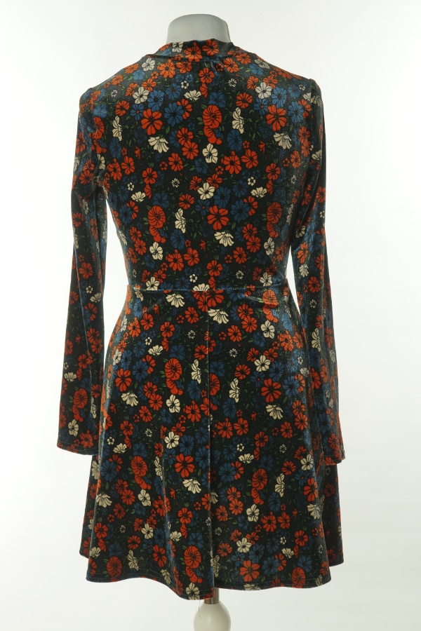 Sukienka czarna w kwiatki - TOPSHOP zdjęcie 2