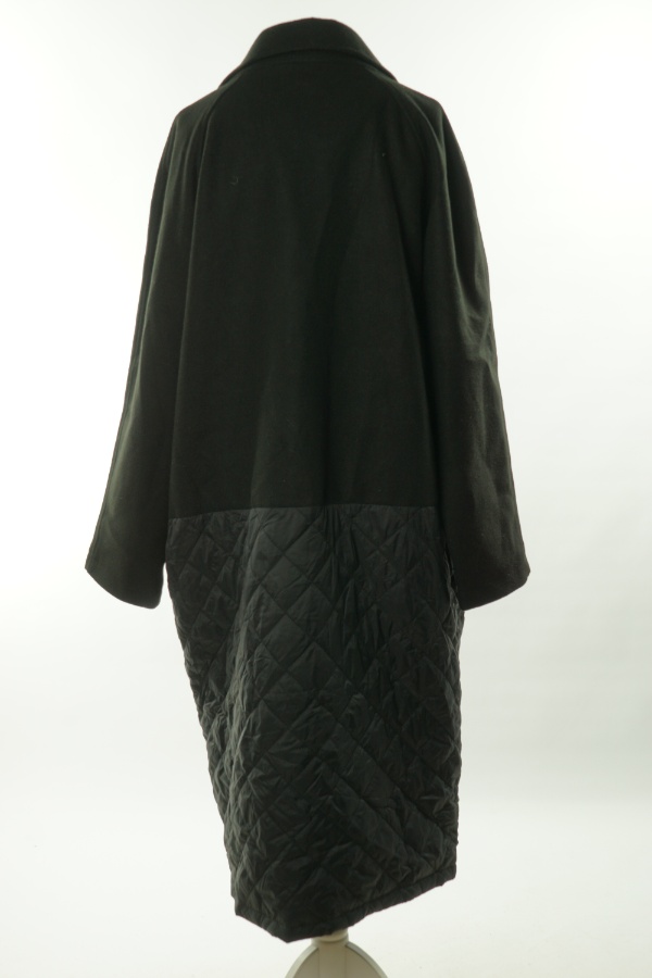 Płaszcz czarny z pikowanym dołem - ONLY zdjęcie 2