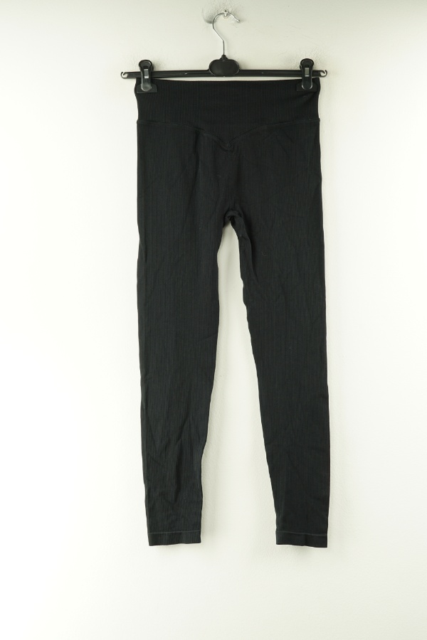 Legginsy czarne prążkowane - NEW APPAREL zdjęcie 2