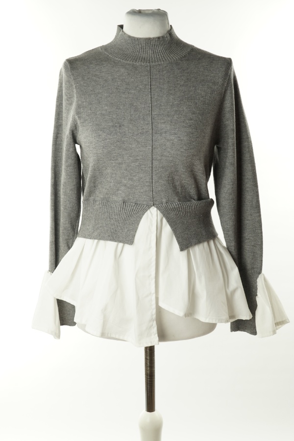 Sweter szary z białą koszulą  - NEW LOOK zdjęcie 1