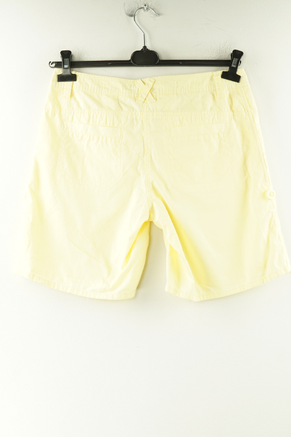 Krótkie spodenki żółte z guzikami H&M - H&M zdjęcie 2