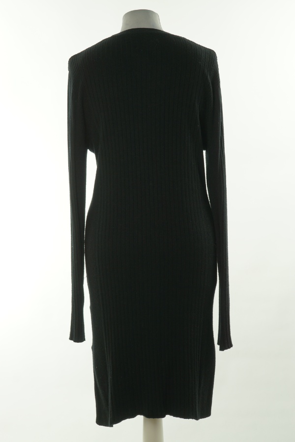 Sukienka czarna sweterkowa prążkowana - PAPAYA zdjęcie 2