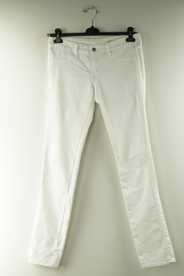 Spodnie białe jeansowe elastyczne, H&M - H&M zdjęcie 1