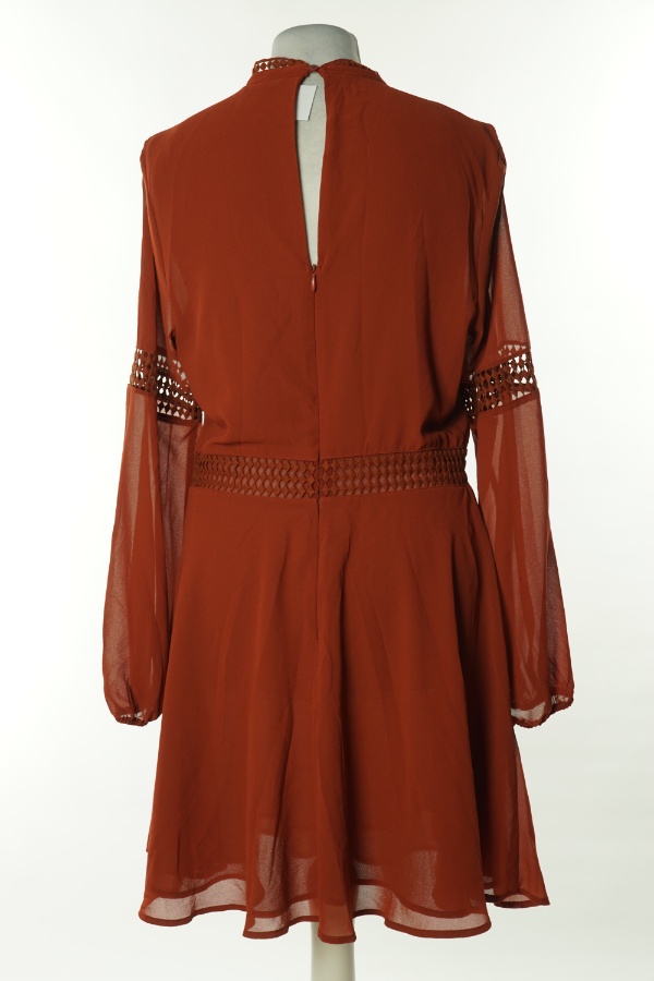 Sukienka ceglasta z ażurowymi wstawkami - NEW LOOK zdjęcie 2