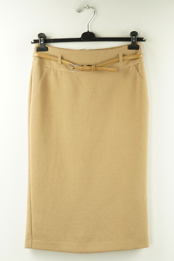 Spódnica beżowa ołówkowa z paskiem - M&S zdjęcie 1