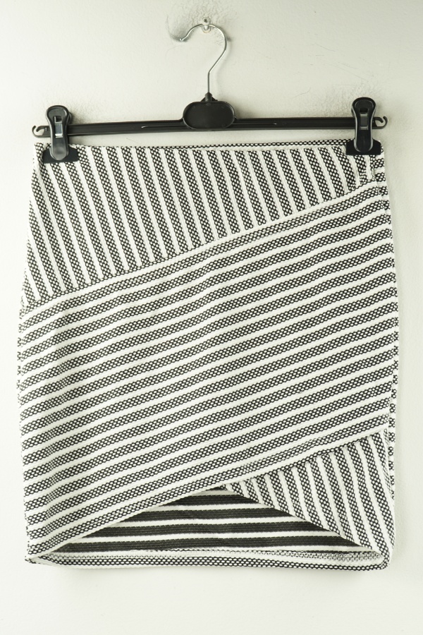 Spódnica biało-czarna w kropki - PEPCO zdjęcie 1