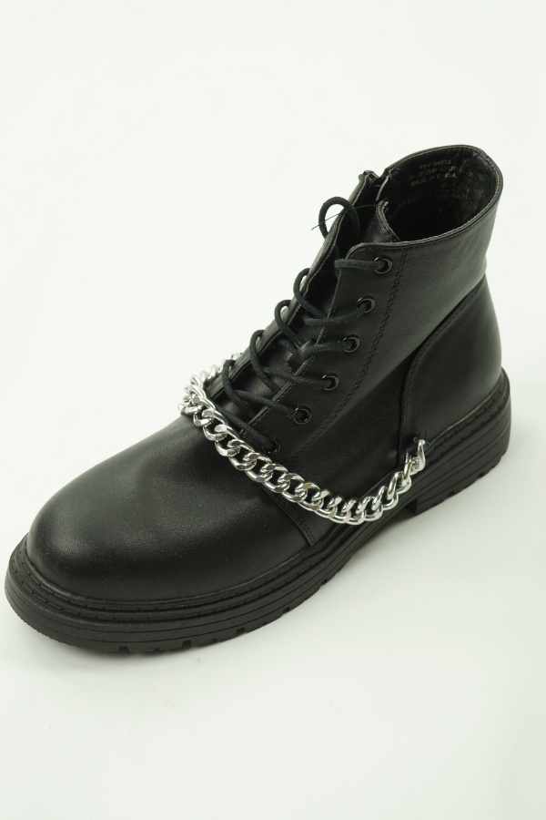 Botki czarne z łańcuchem - LIMITED COLLECTION zdjęcie 1