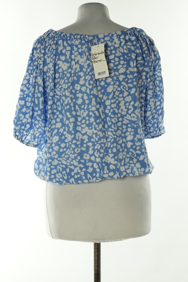 Bluzka niebieska w białe cętki - FRIENDS LIKE THESE zdjęcie 2