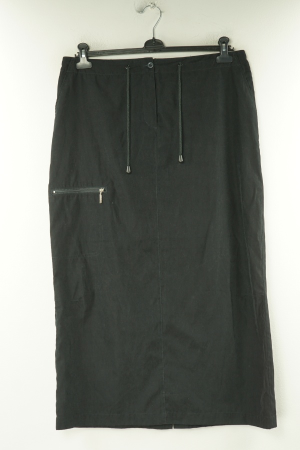 Spódnica czarna - PEPPER CORN zdjęcie 1