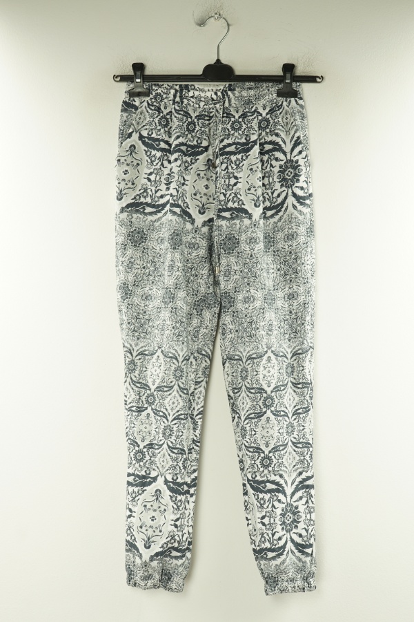 Spodnie szare wzorki - ONLY zdjęcie 1