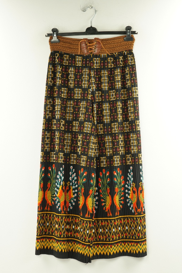 Spodnie 7/8 czarne we wzory - BRAK METKI Z NAZWĄ PRODUCENTA zdjęcie 1