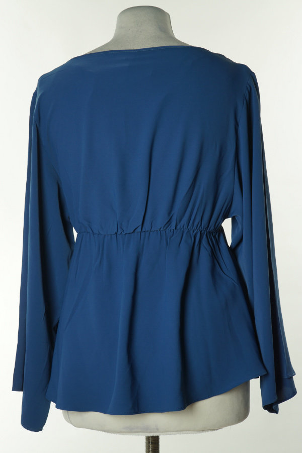 Bluzka granatowa ze ściągaczem w talii - UPTOWN zdjęcie 2