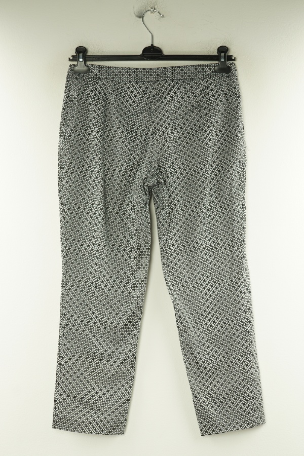 Spodnie za kolano biało - czarne wzorzyste - PRIMARK zdjęcie 2