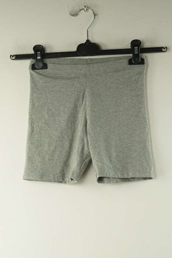 Krótkie legginsy szare - F&F zdjęcie 1
