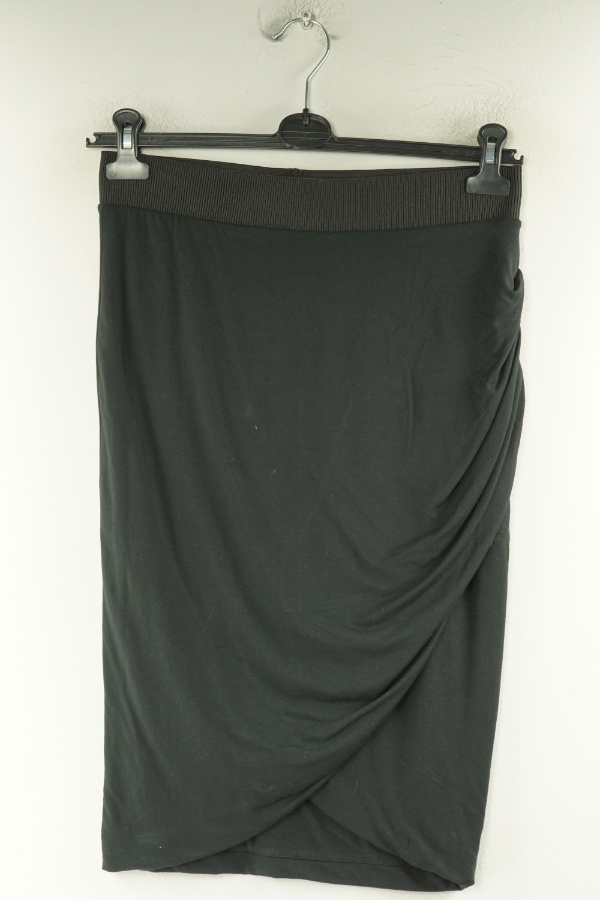 Spódnica czarna drapowana na gumkę - ZOUL zdjęcie 1