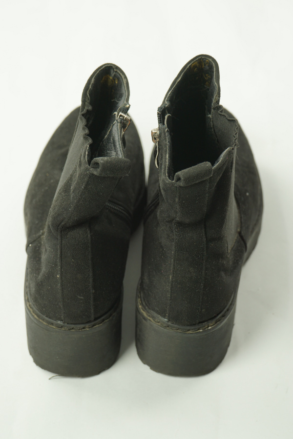 Botki czarne zamszowe - BRAK METKI Z NAZWĄ PRODUCENTA zdjęcie 2