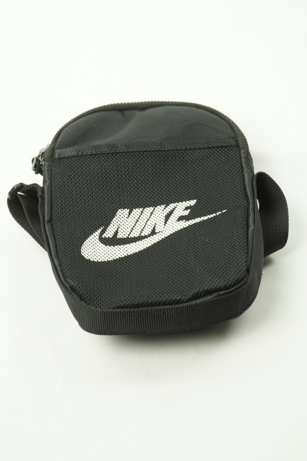 Saszetka czarna NIKE - NIKE zdjęcie 1
