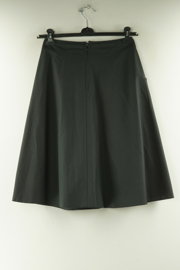 Spódnica czarna z kieszeniami zdjęcie 2