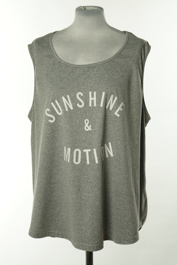 Koszulka szara w biały napis - BRAK METKI Z NAZWĄ PRODUCENTA zdjęcie 1