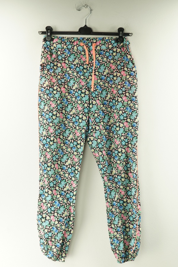 Spodnie czarne w kolorowe kwiaty H&M - H&M zdjęcie 1