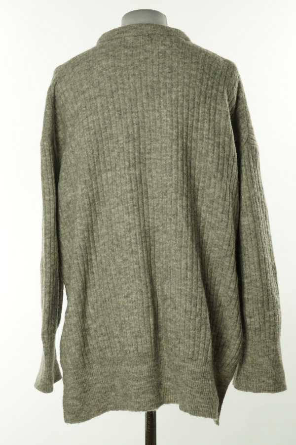 Sweter szary - BRAK METKI Z NAZWĄ PRODUCENTA zdjęcie 2