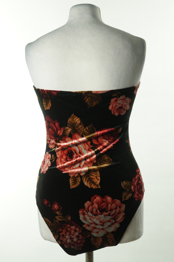 Body czarne w bordowe kwiaty - NEW LOOK zdjęcie 2
