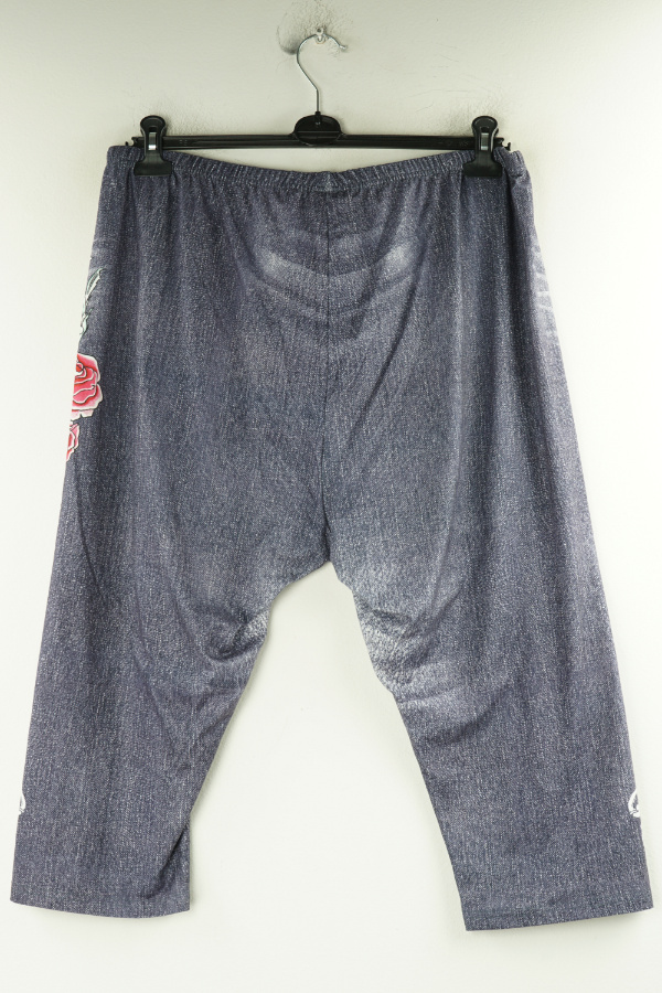 Spodnie za kolano fioletowe z czaszką i kwiatami - SHEIN zdjęcie 2