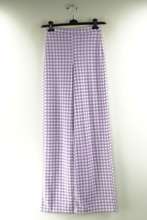 Spodnie fioletowo-białe w kratkę - PRETTYLITTLETHING zdjęcie 1