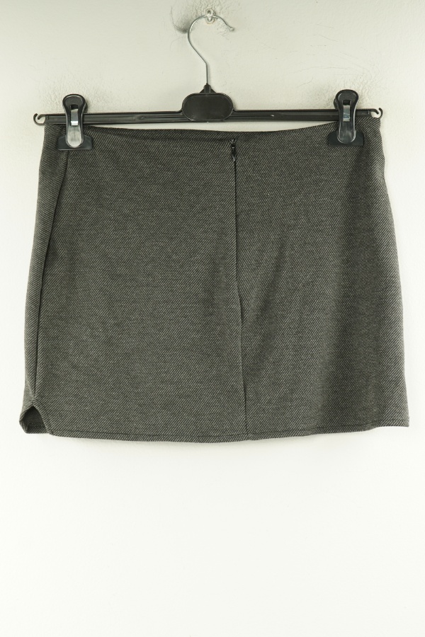 Spódnica materiałowa ciemnoszara w paski - BOOHOO zdjęcie 2