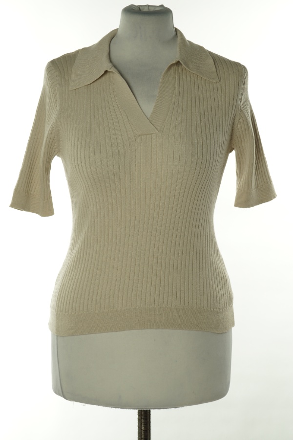 Bluzka kremowa prążkowana sweterkowa z kołnierzykiem - ONLY zdjęcie 1