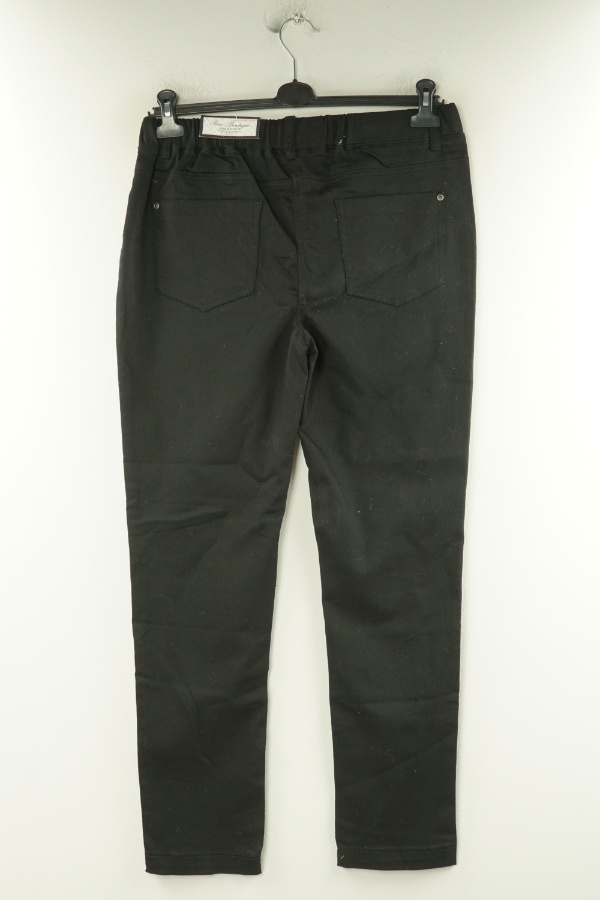 Spodnie czarne na gumkę - PACO BOUTIQUE zdjęcie 2