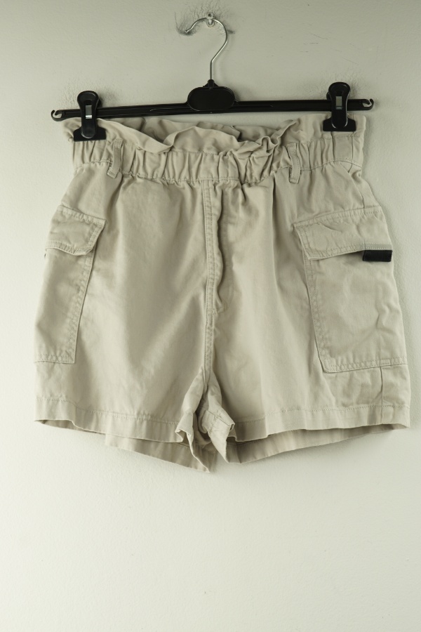 Krótkie spodenki szare jeansowe na gumkę - H&M zdjęcie 1
