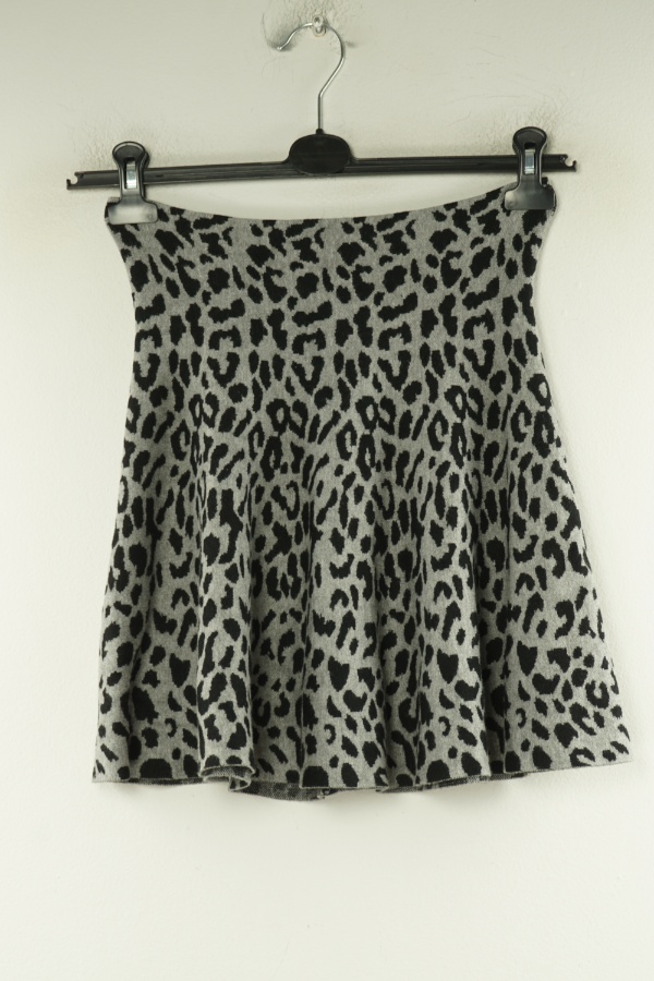 Spódnica sweterkowa w czarne cętki - PRIMARK zdjęcie 1