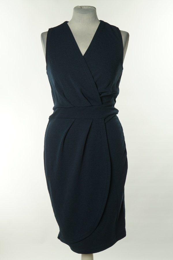 Sukienka granatowa z koronkową wstawką - MASSUMI zdjęcie 1