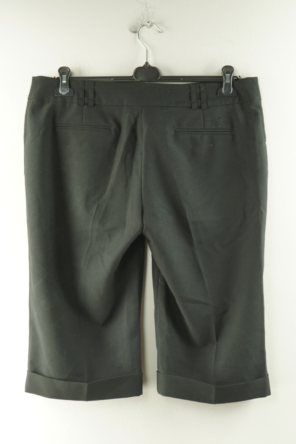 Spodenki czarne F&F - F&F zdjęcie 2