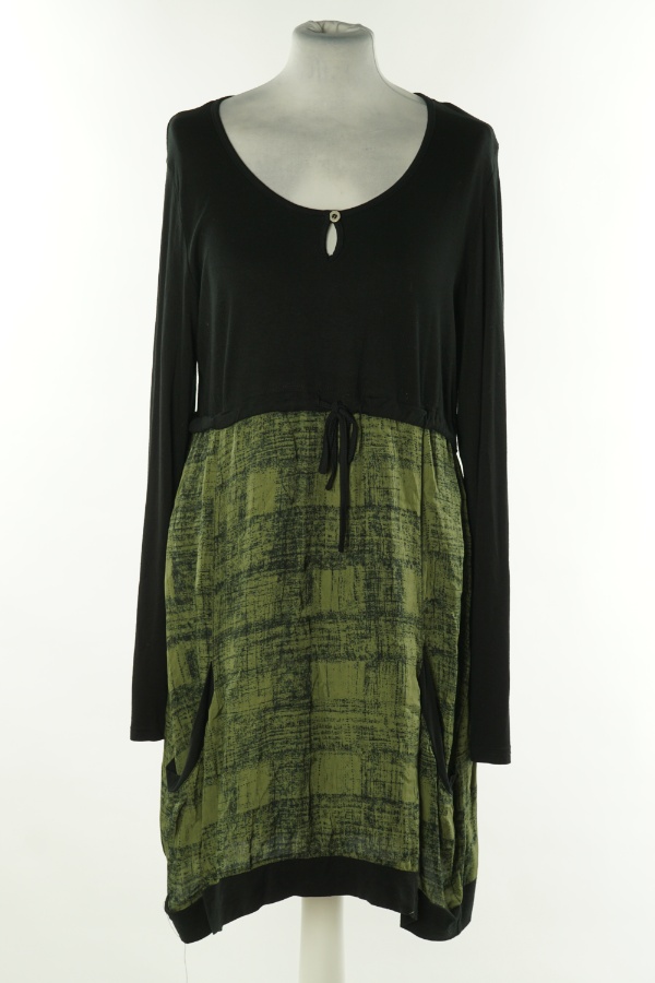 Sukienka czarno-zielona - MADO zdjęcie 1