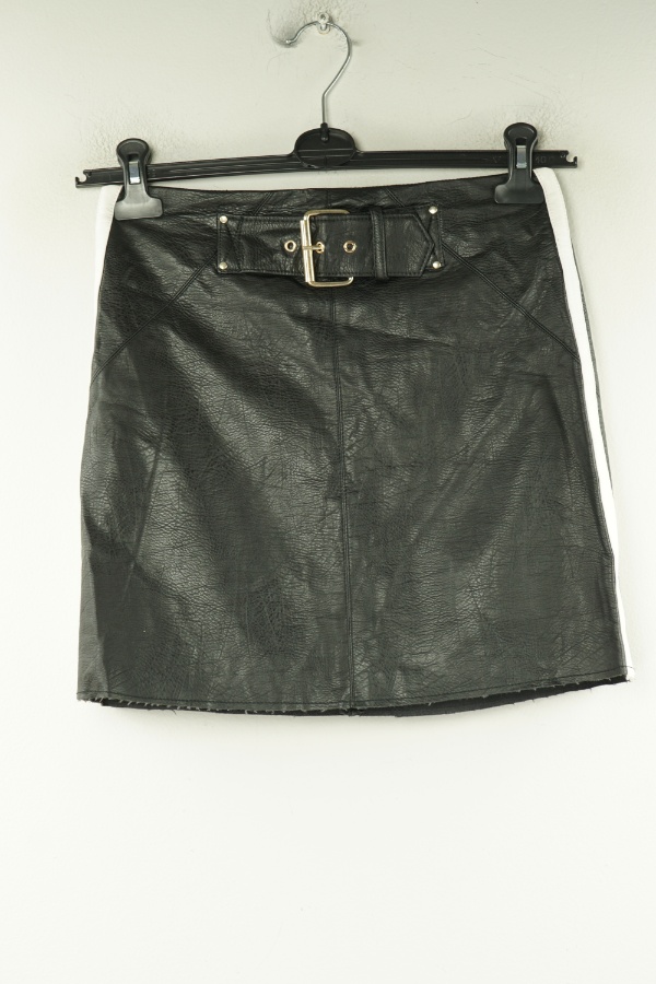 Spódnica ekoskóra czarna z białymi wstawkami - RIVER ISLAND zdjęcie 1