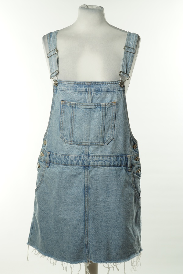 Sukienka niebieska jeansowa ogrodniczka - PULL & BEAR zdjęcie 1
