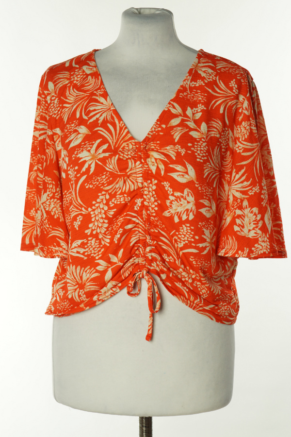 Bluzka czerwona w kwiaty - NEW LOOK zdjęcie 1