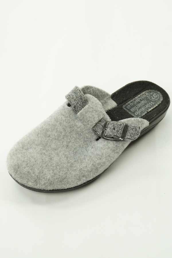 Kapcie szare zdjęcie 1