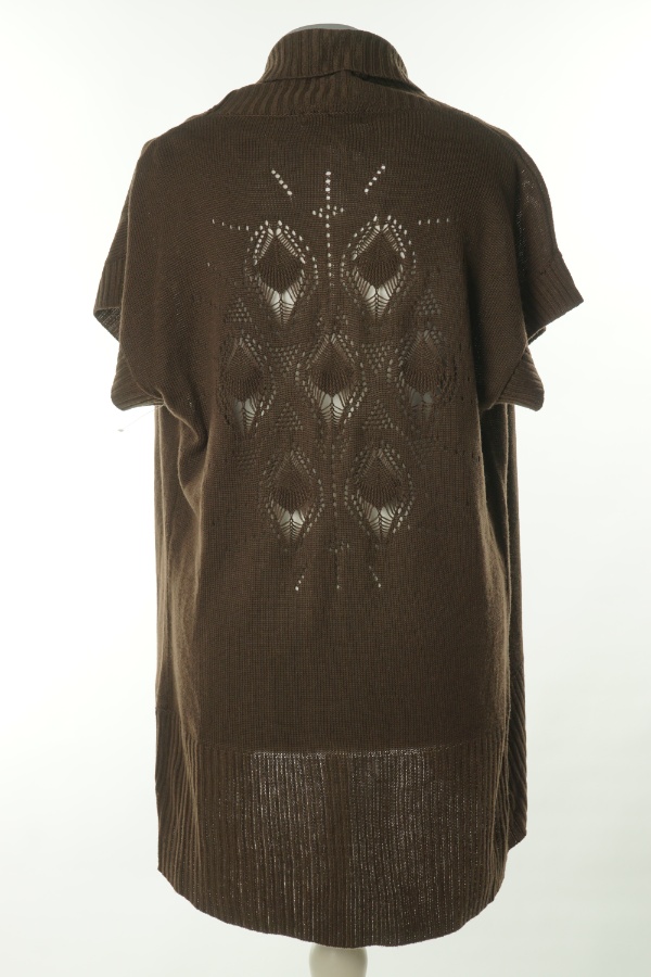 Narzutka sweterkowa brązowa z ażurowym tyłem - DRESSBARN zdjęcie 2