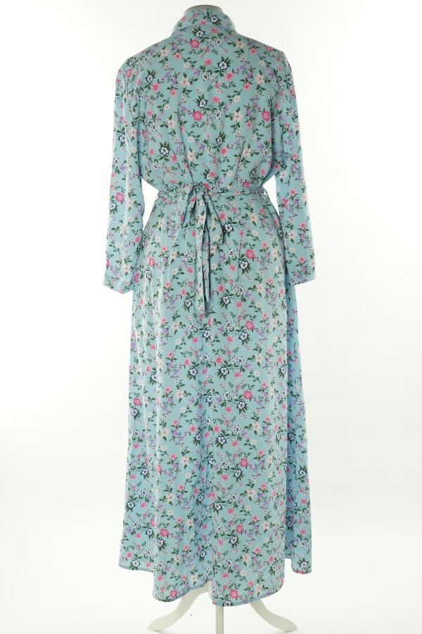 Sukienka niebieska w kwiaty - PIECES zdjęcie 2